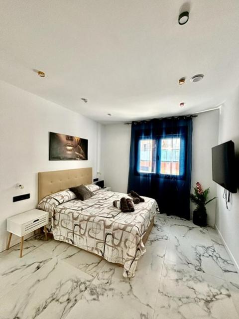 Vila Lova- Luxury Apartments Рокетас-де-Мар Екстер'єр фото